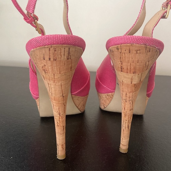 Pink fabric Guess peep toe cork heels size 8.5 - Picture 4 of 12